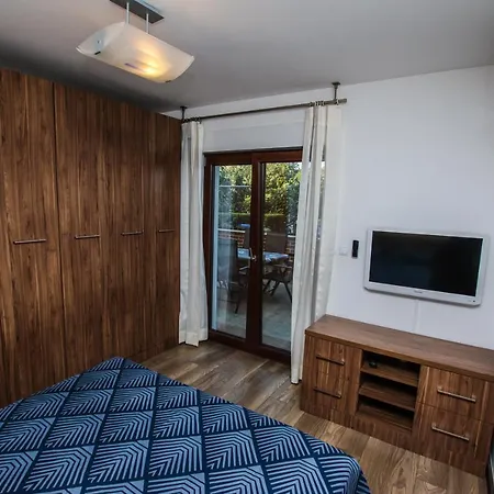 Tina 4 Stars Apartment *
